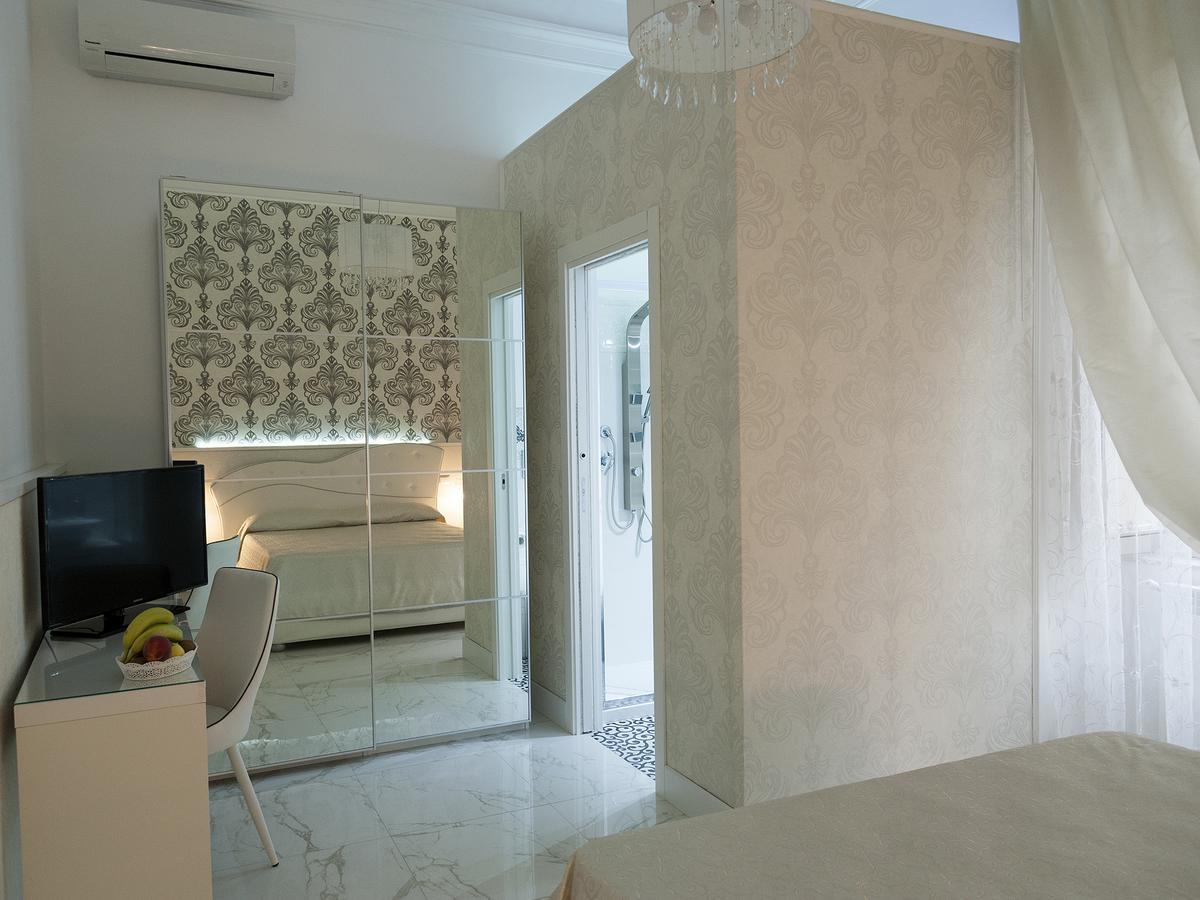 Bed and Breakfast La Dimora Del Marchese Катанія Екстер'єр фото