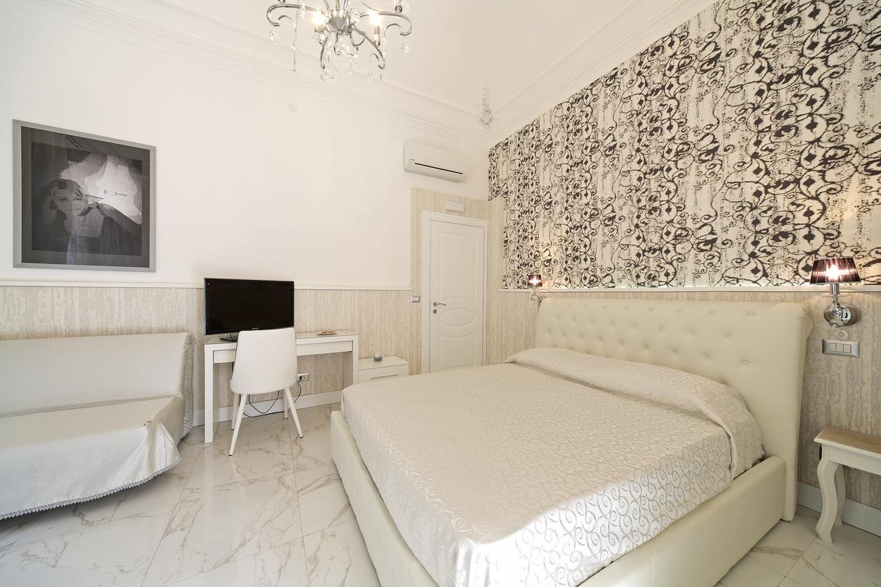 Bed and Breakfast La Dimora Del Marchese Катанія Екстер'єр фото
